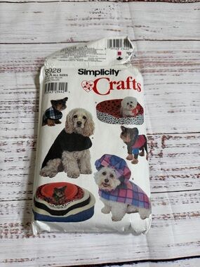 Simplicity 8928 Dog Coat & Bed Sewing Pattern Used